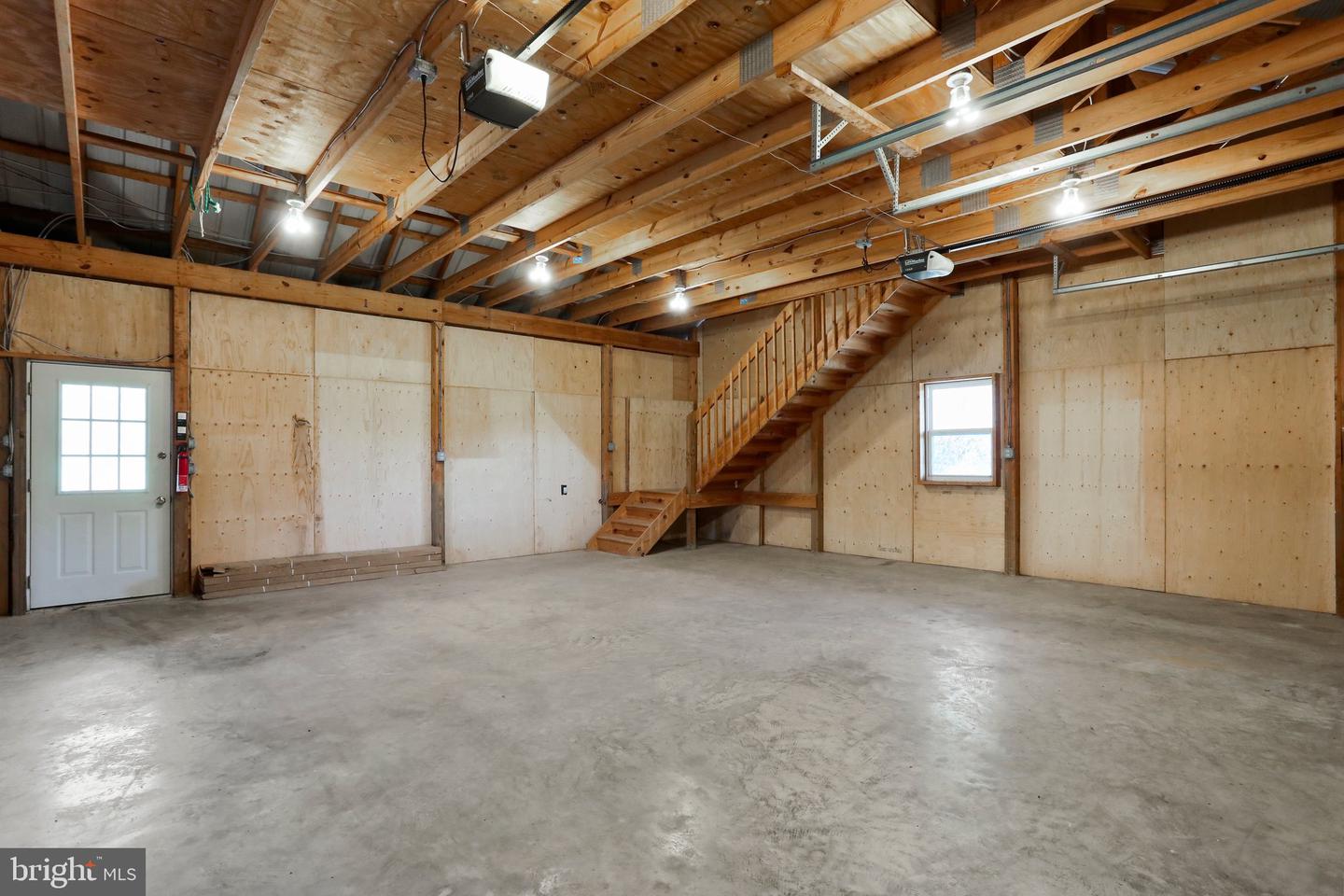 33928 BUCK MOUNTAIN LANE