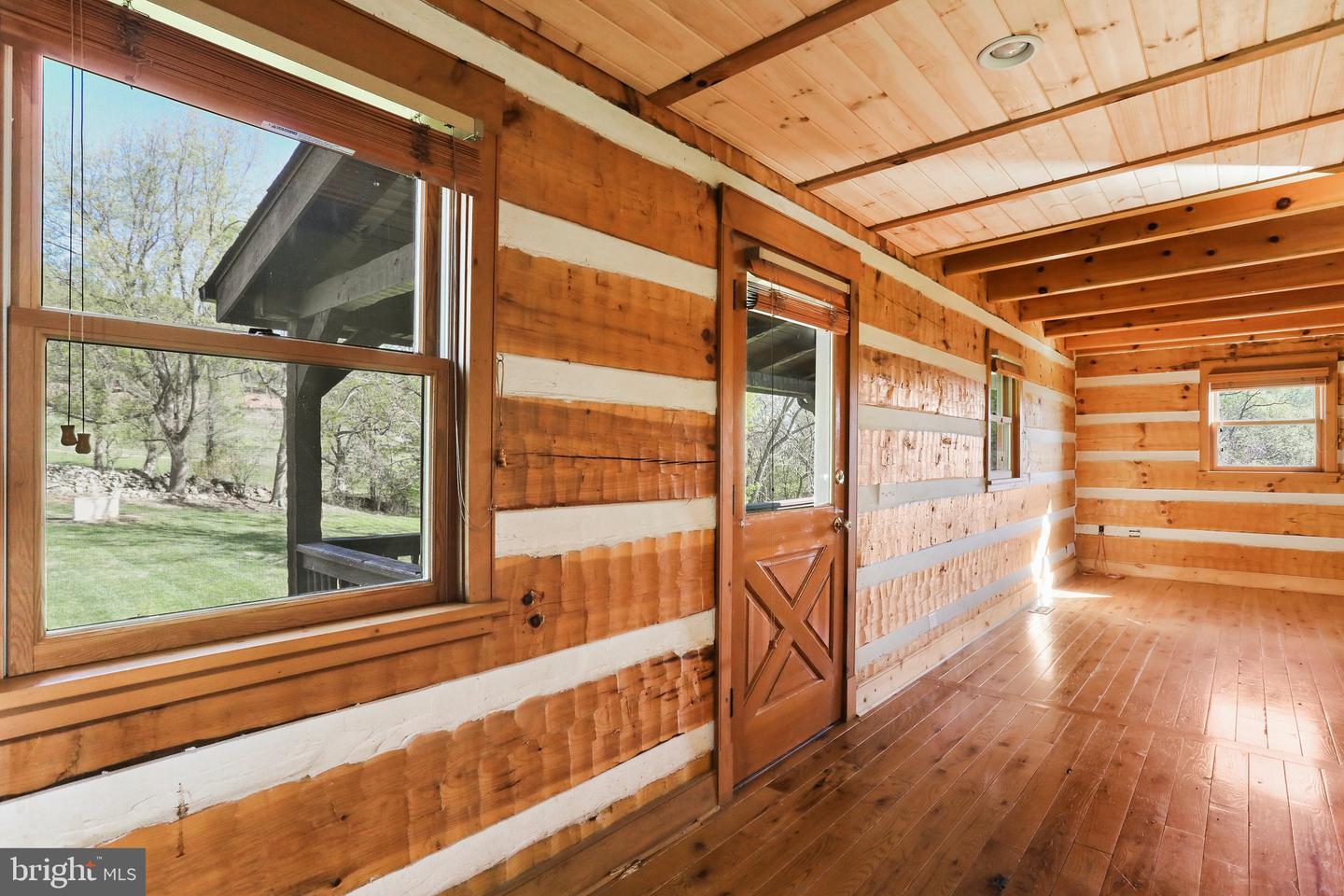 33928 BUCK MOUNTAIN LANE