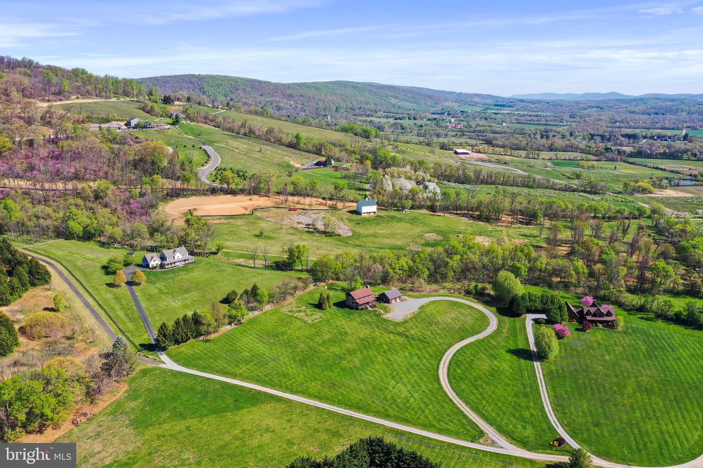 33928 BUCK MOUNTAIN LANE