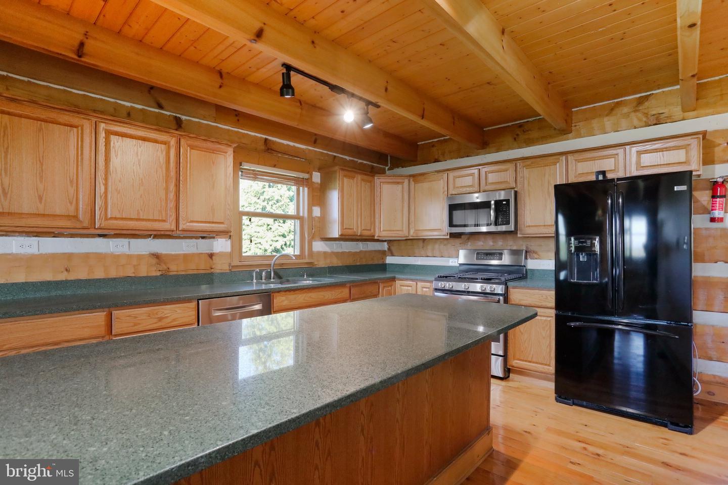 33928 BUCK MOUNTAIN LANE