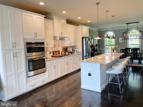 43206 WILD RIVER SQUARE