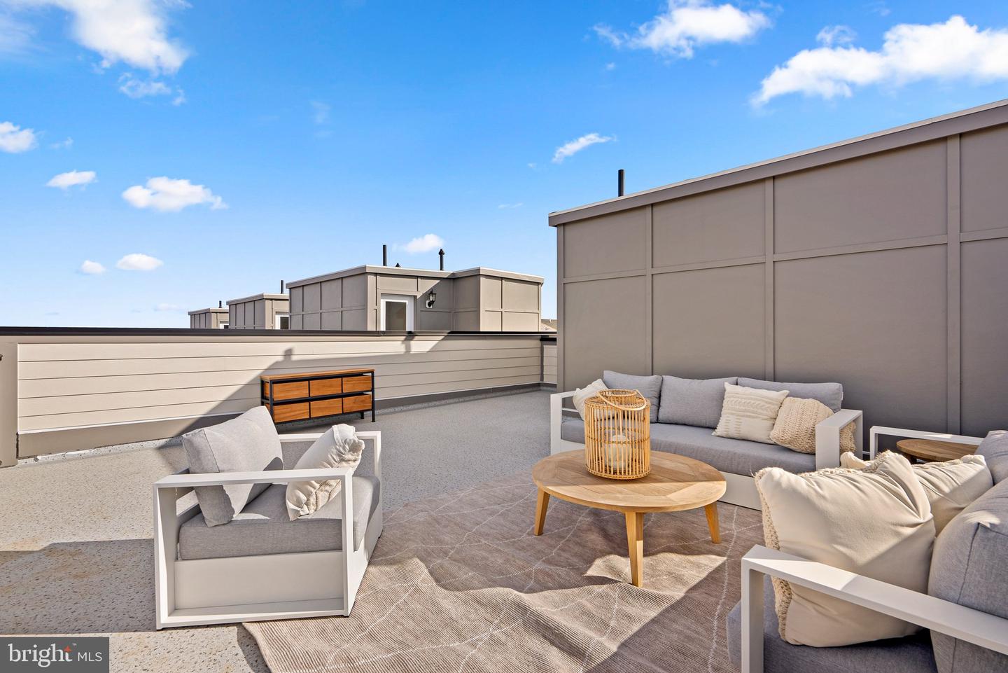 20799 LAMLASH TERRACE TERRACE