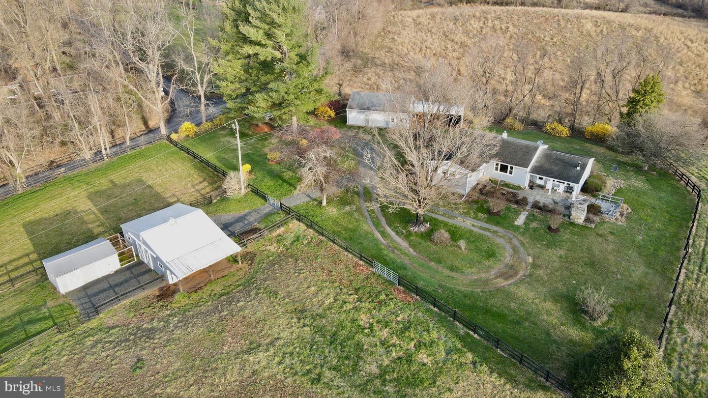 18644 FOUNDRY ROAD