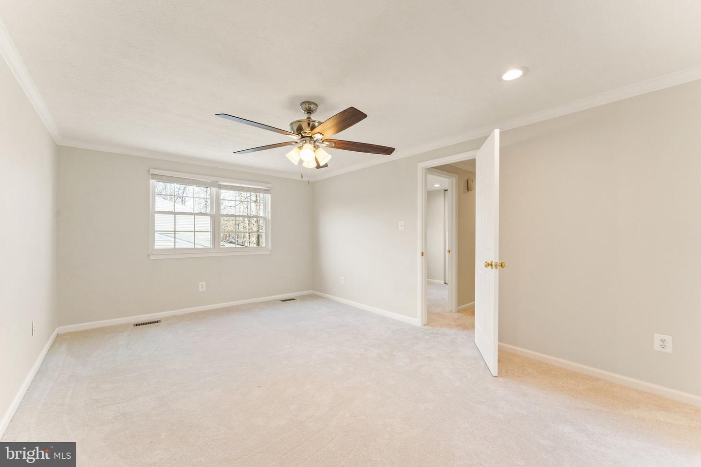 111 GOLD THORN WAY