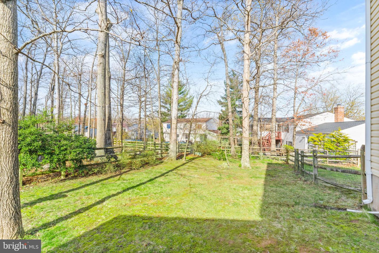 111 GOLD THORN WAY