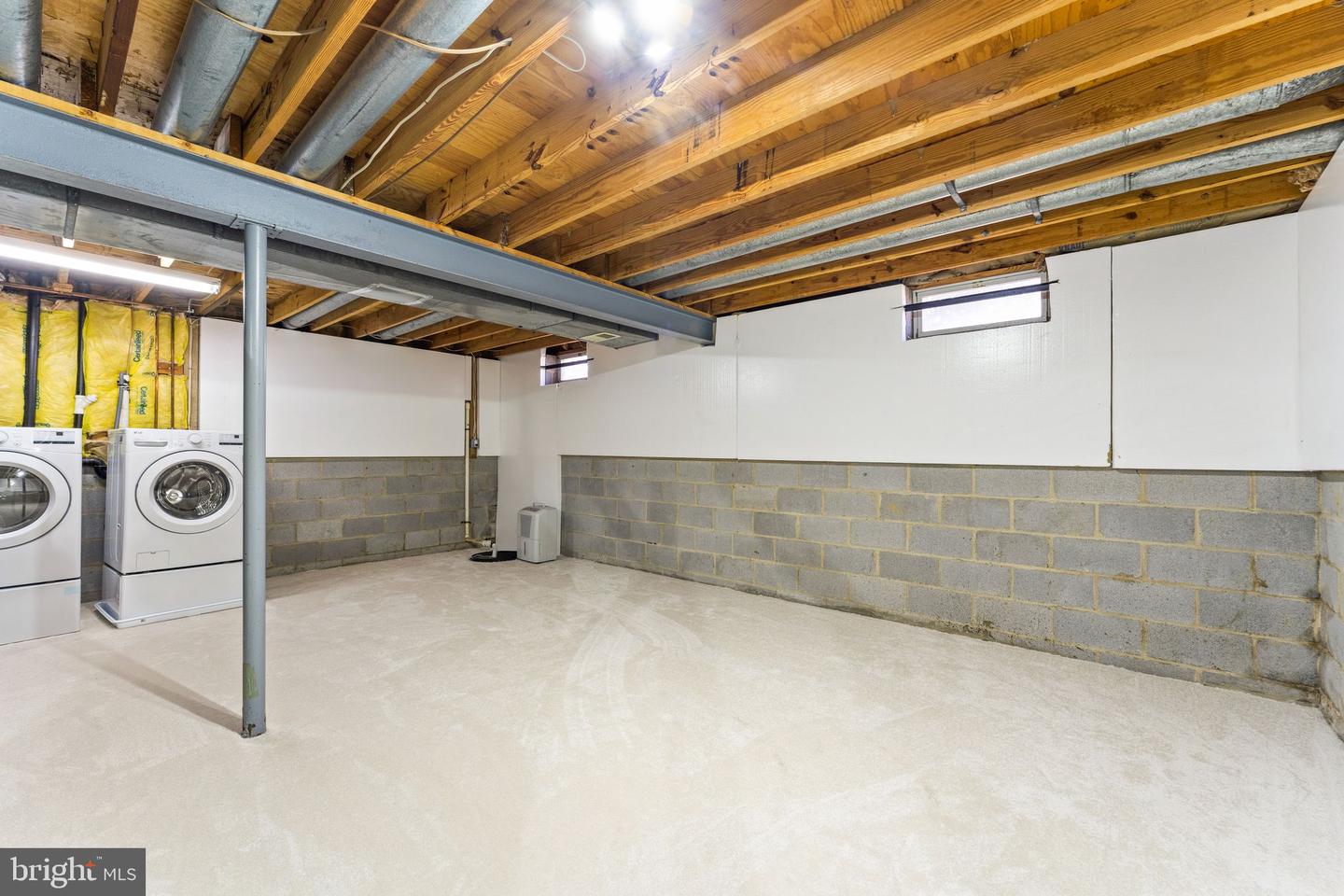111 GOLD THORN WAY