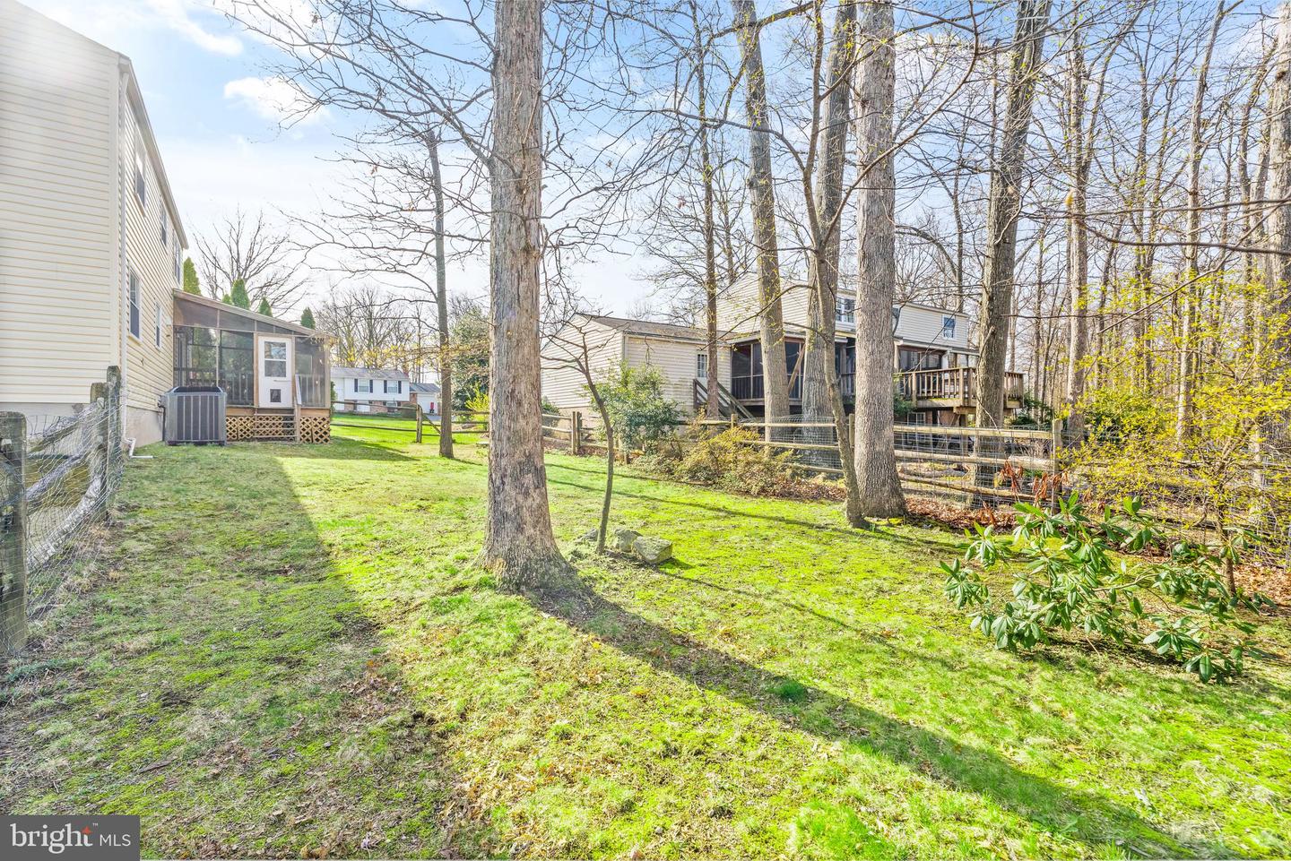 111 GOLD THORN WAY