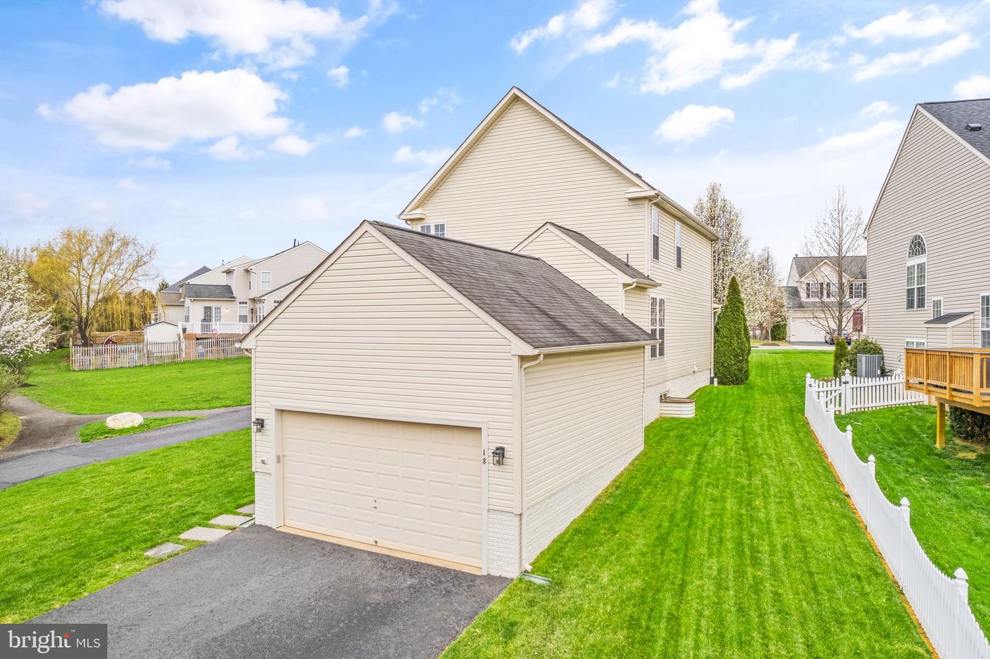 18 TRITAPOE PLACE