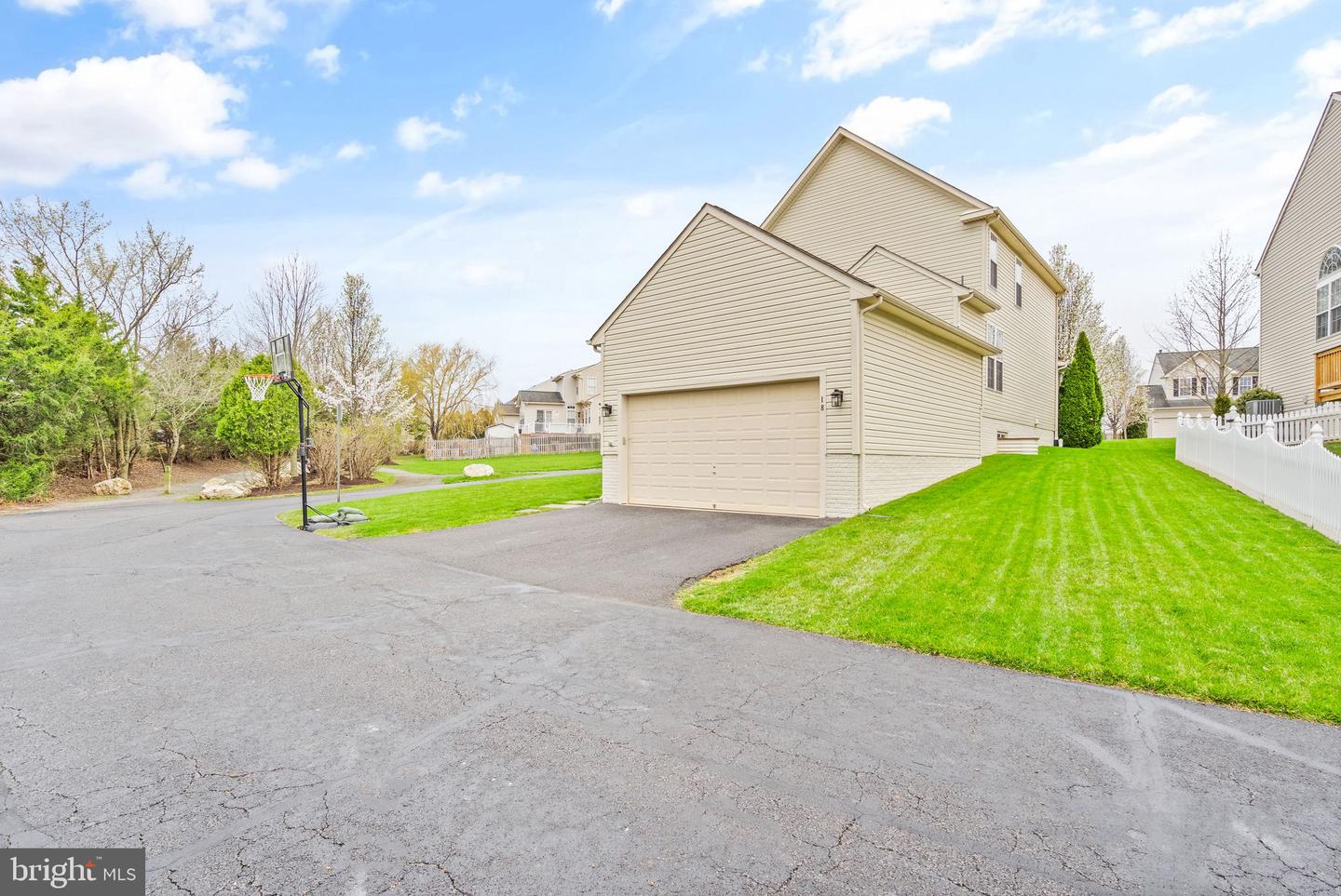 18 TRITAPOE PLACE
