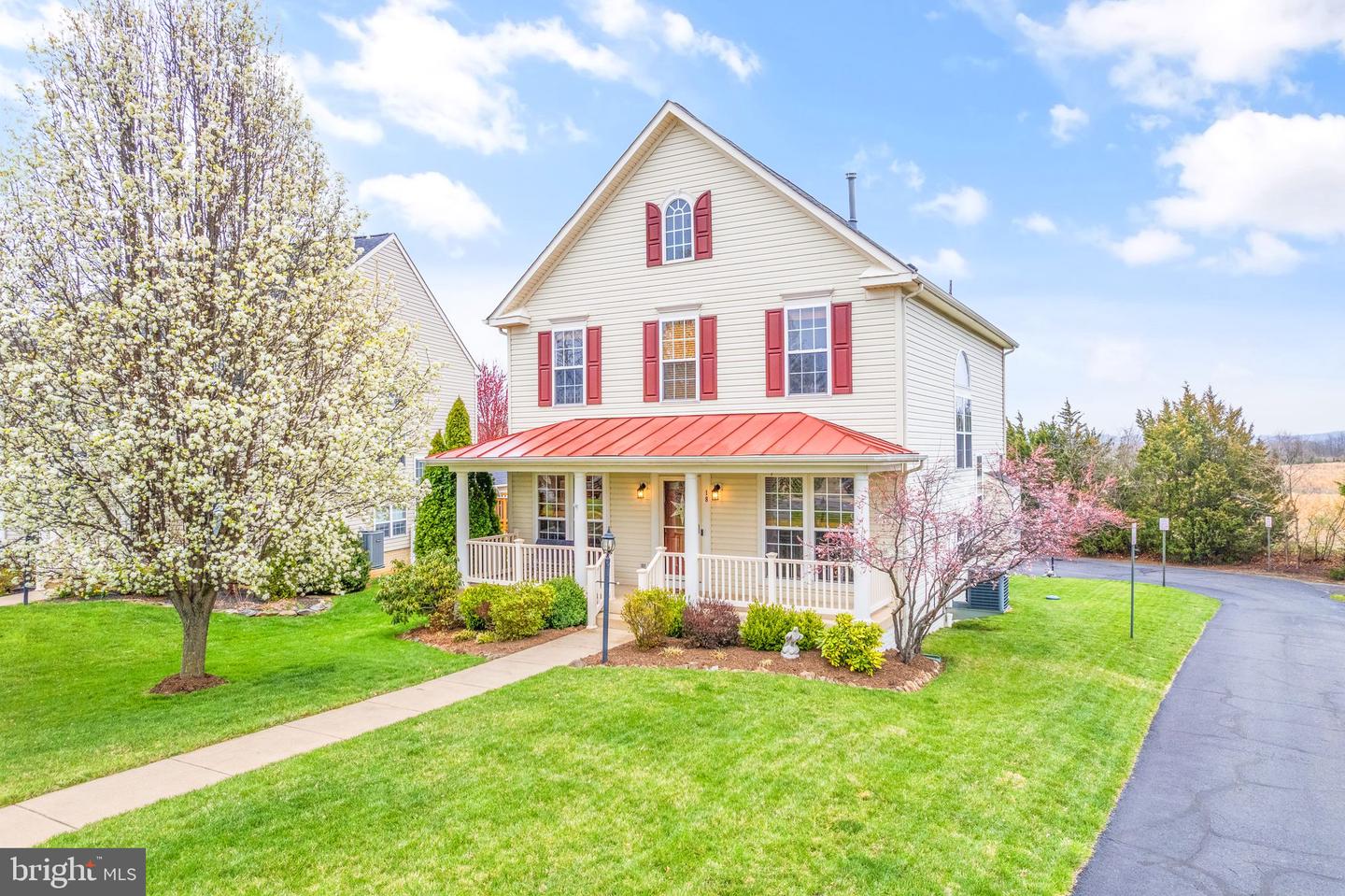18 TRITAPOE PLACE