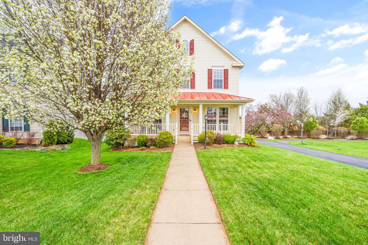 18 TRITAPOE PLACE