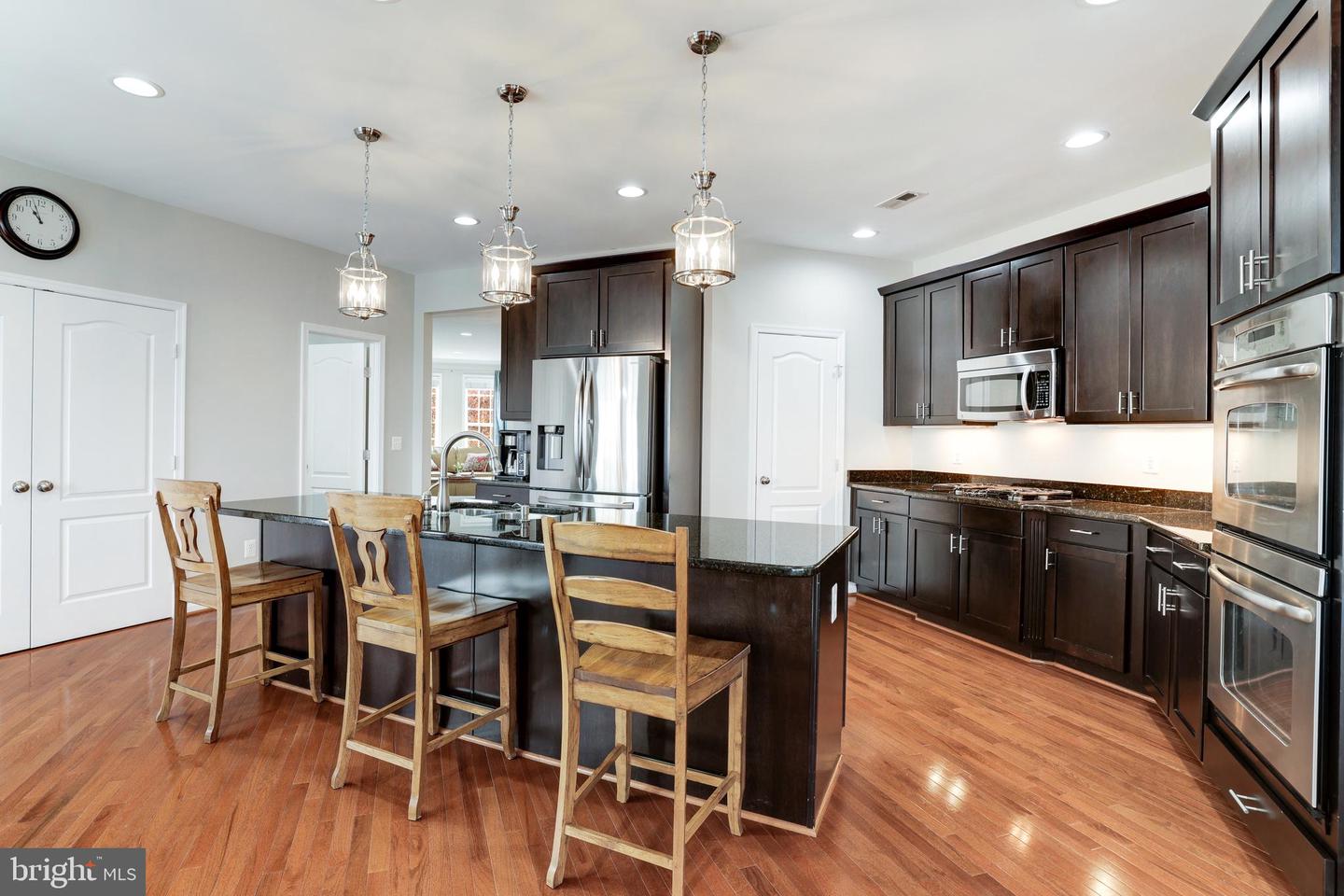 19379 COPPERMINE SQUARE