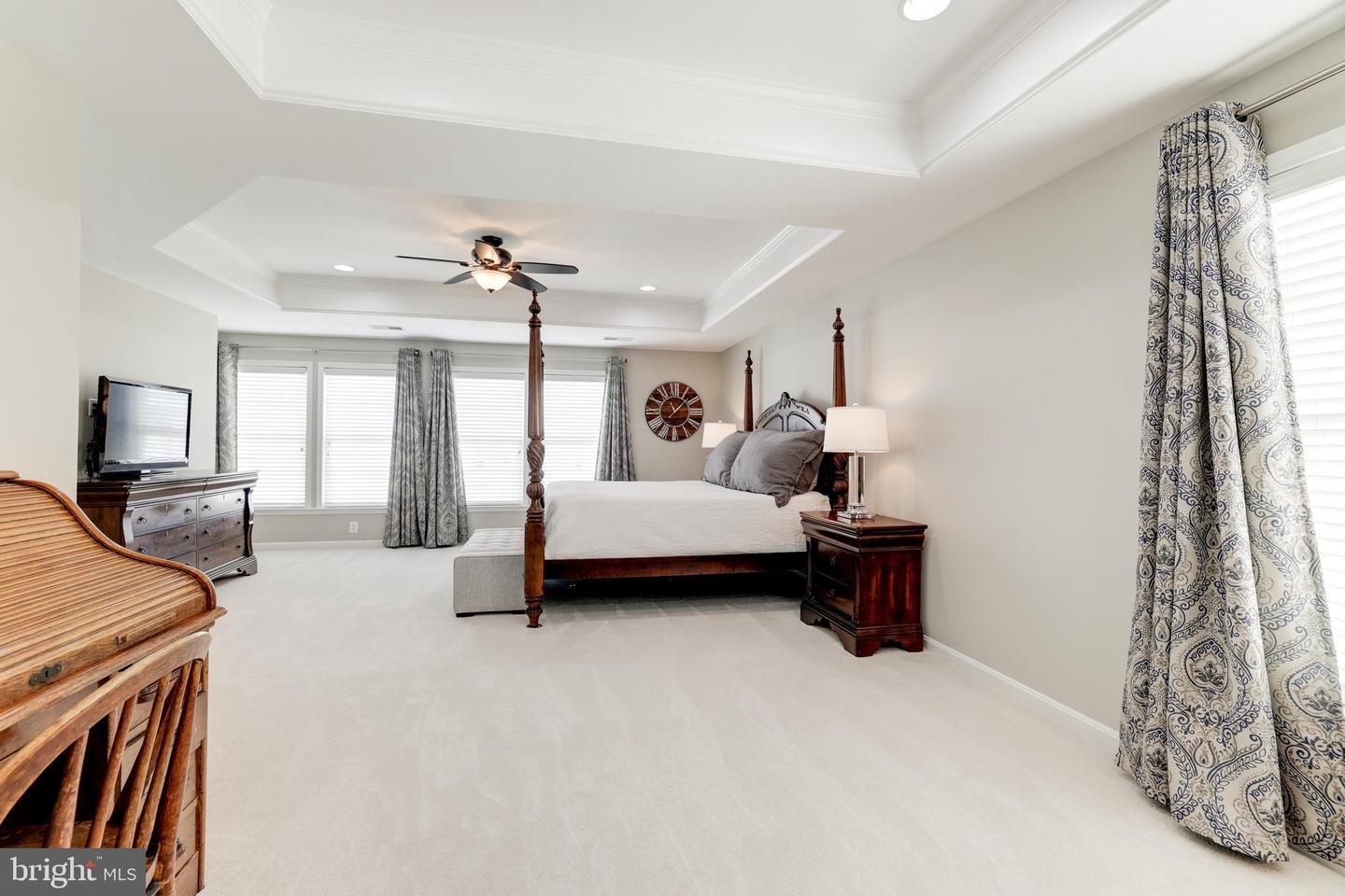 19379 COPPERMINE SQUARE