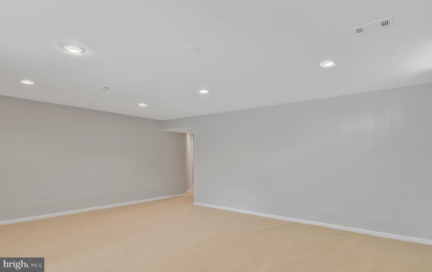 21367 FERNBROOK COURT