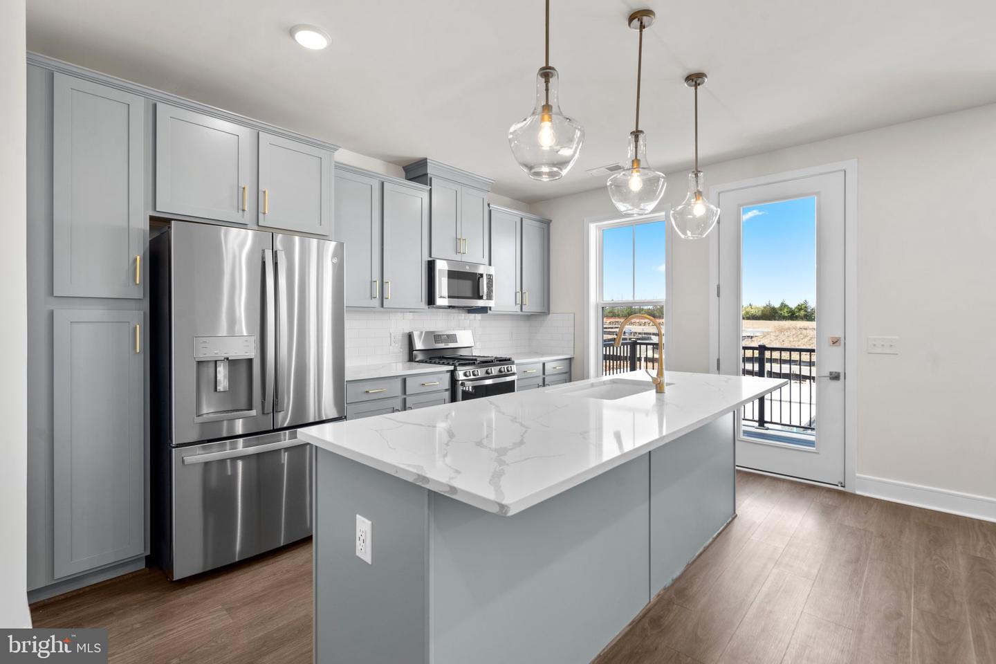 21789 CROXLEY TERRACE