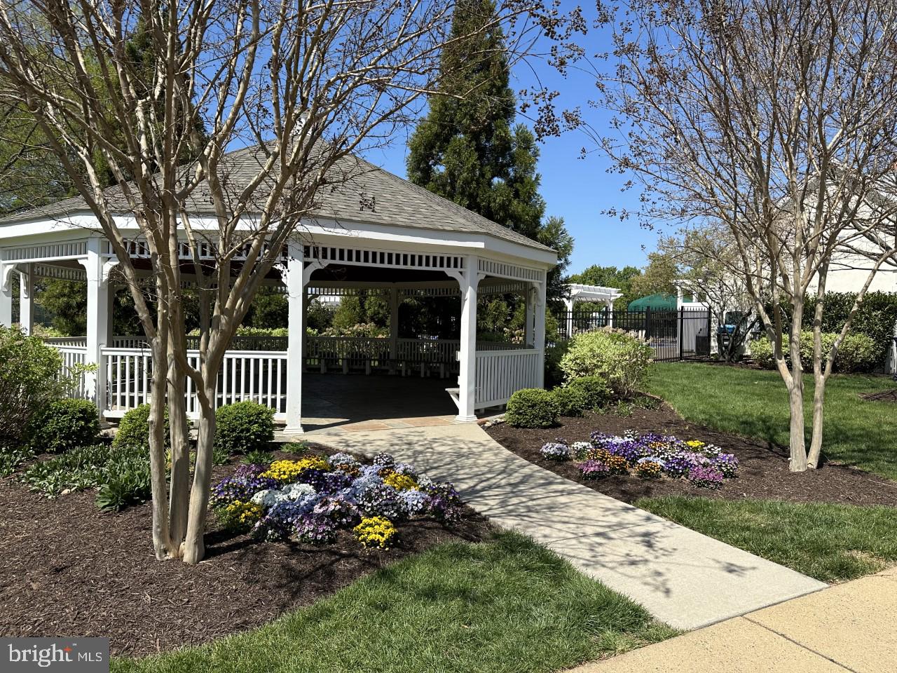 43763 CARSON COURT