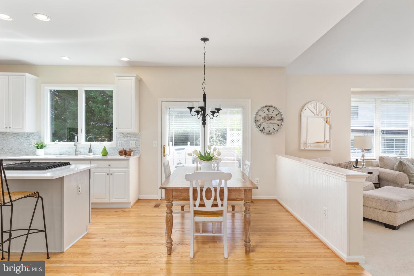 43763 CARSON COURT
