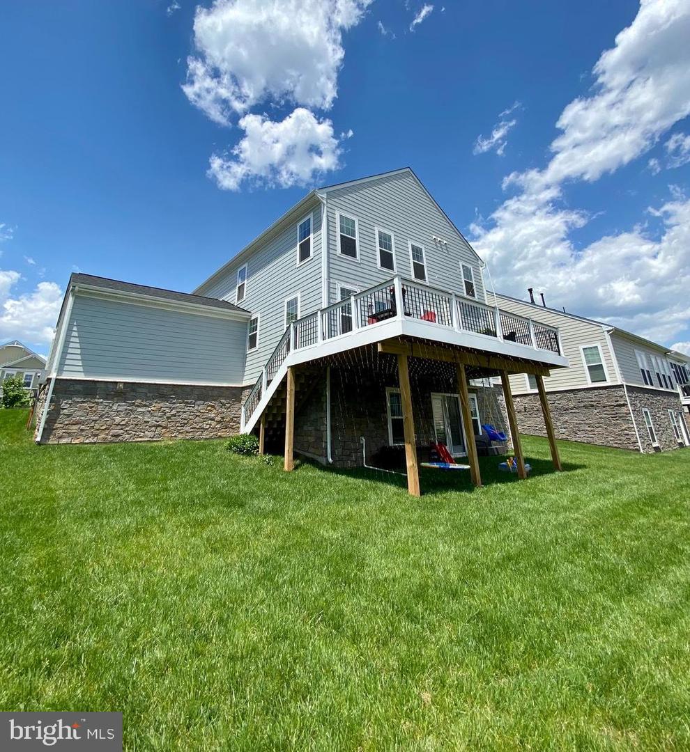 1115 AKAN STREET SE