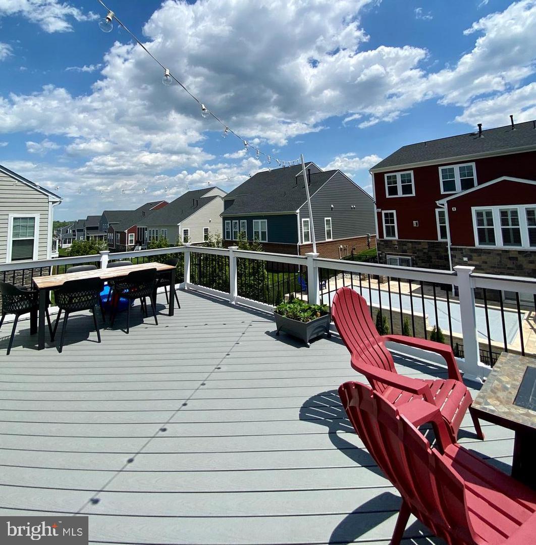 1115 AKAN STREET SE