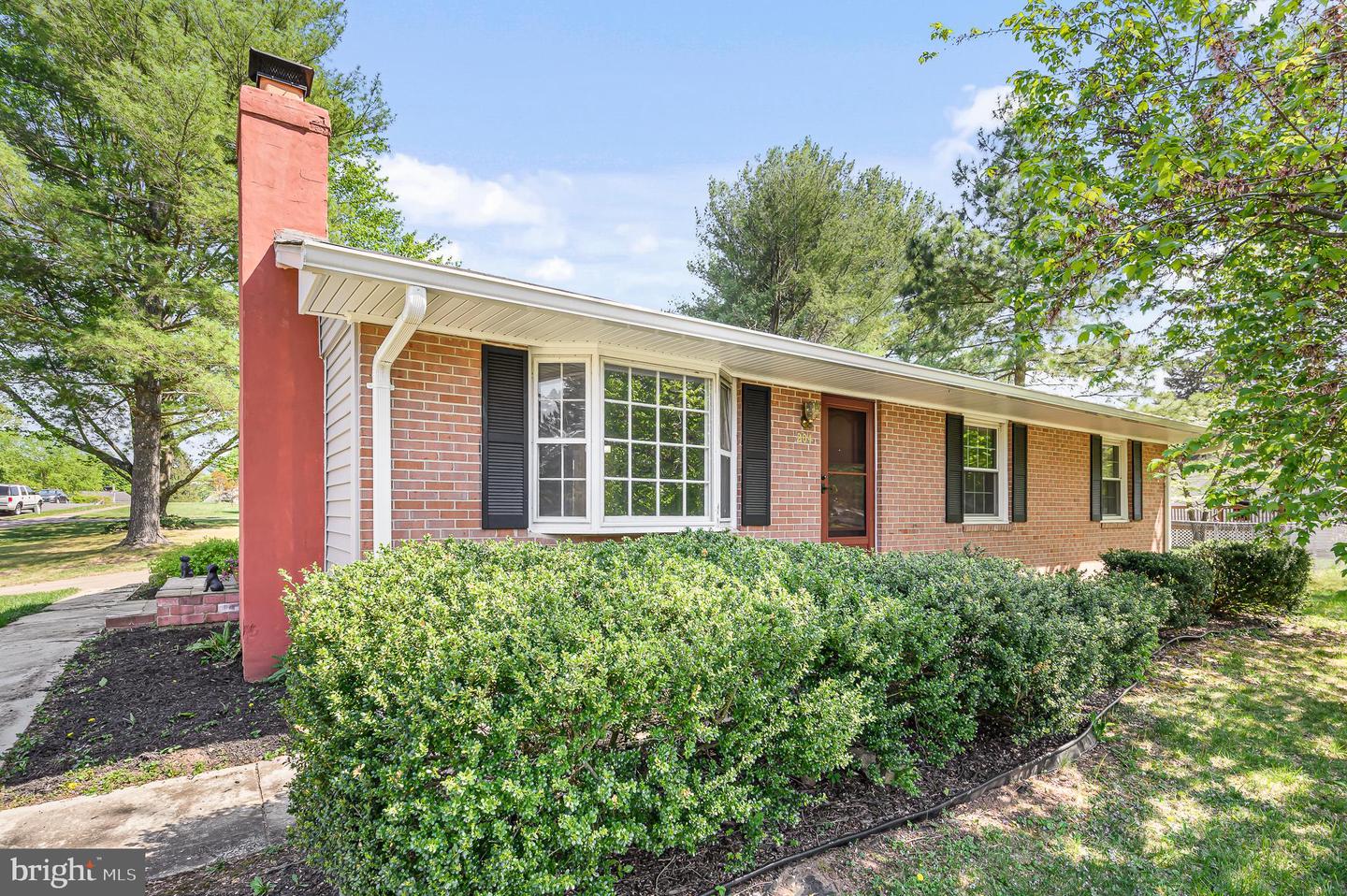 204 MORVEN PARK ROAD NW
