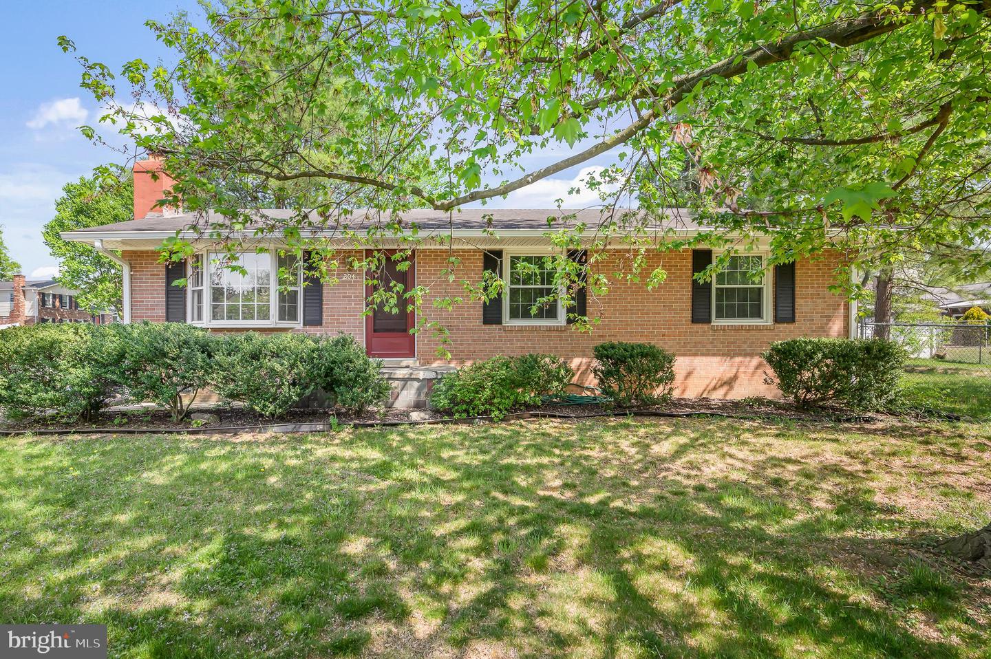 204 MORVEN PARK ROAD NW