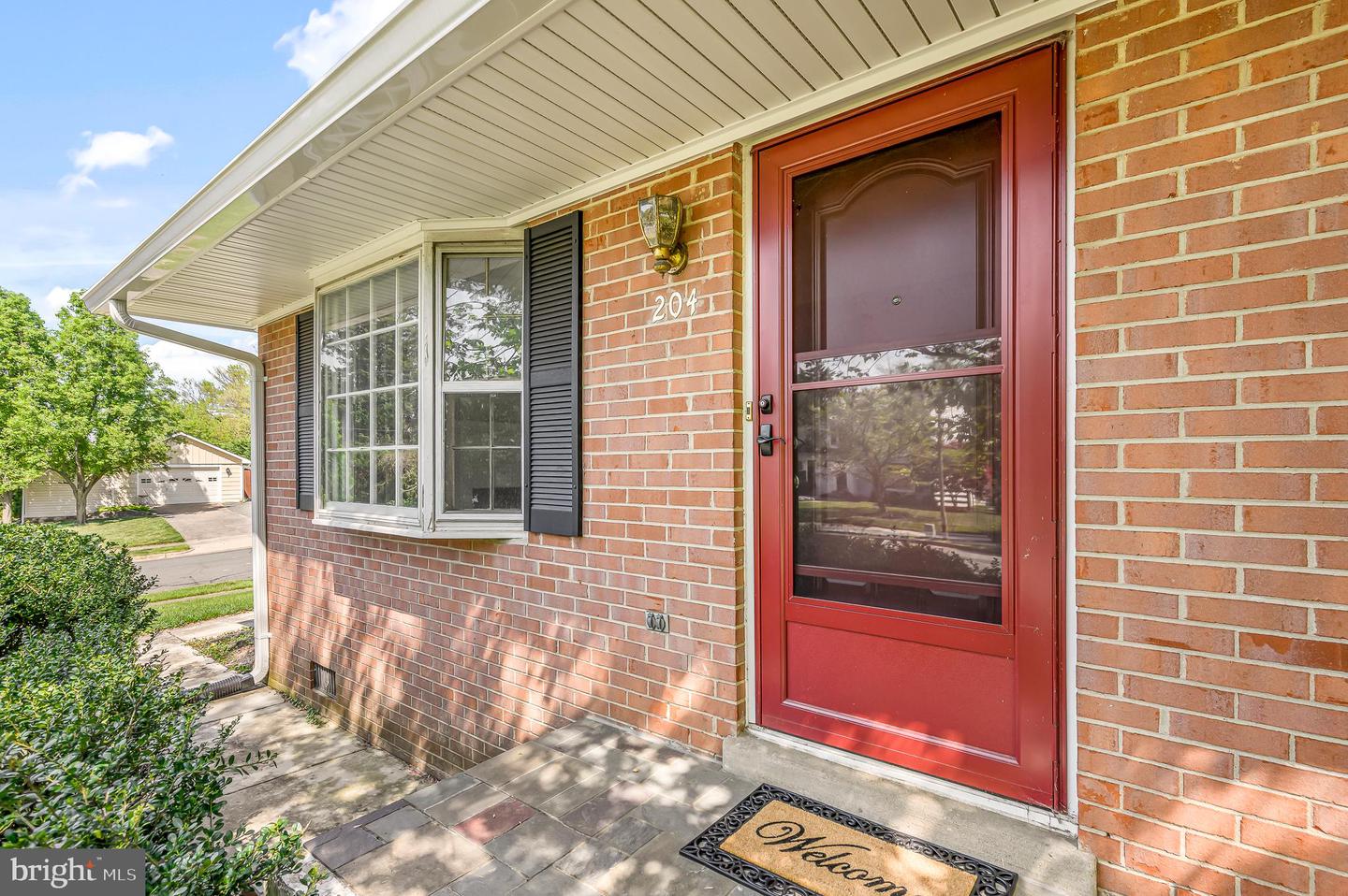 204 MORVEN PARK ROAD NW