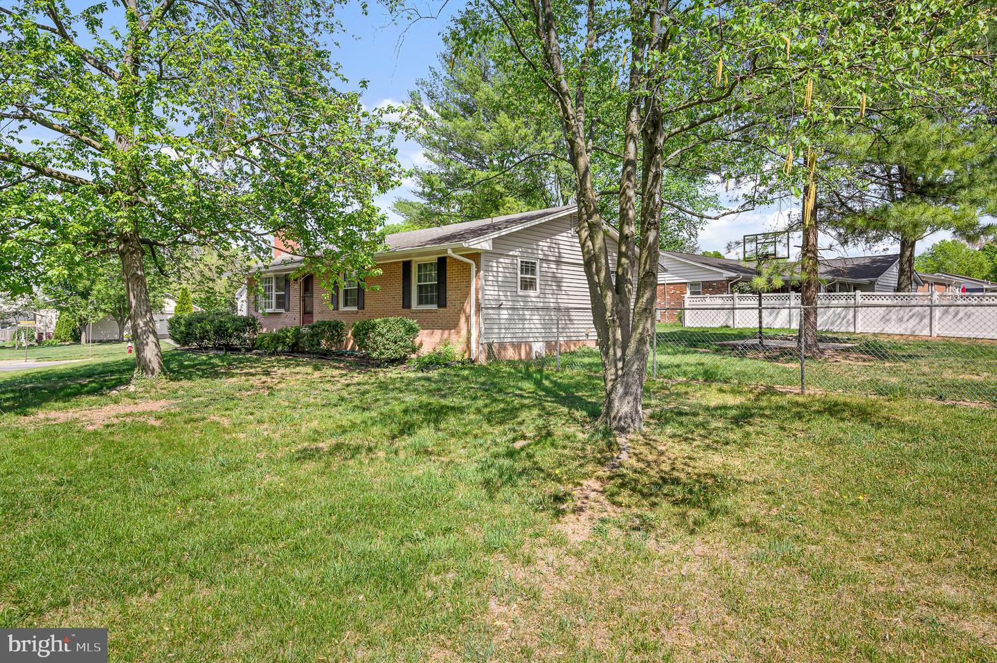 204 MORVEN PARK ROAD NW
