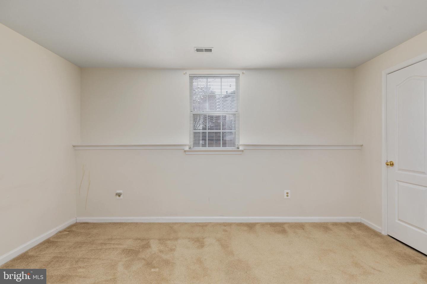 44911 POINT BAY TERRACE