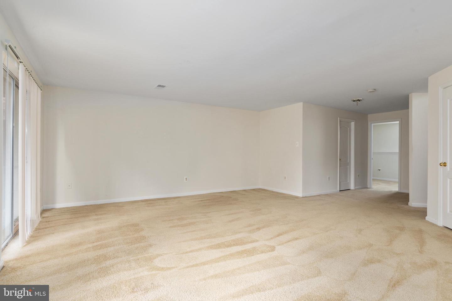 44911 POINT BAY TERRACE