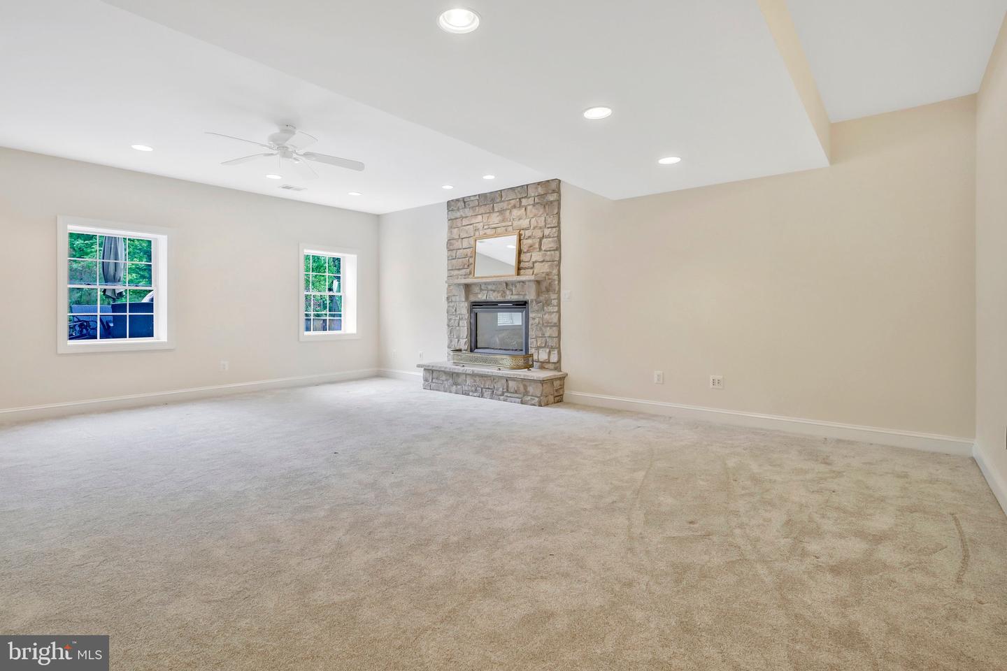 19834 SMITH CIRCLE