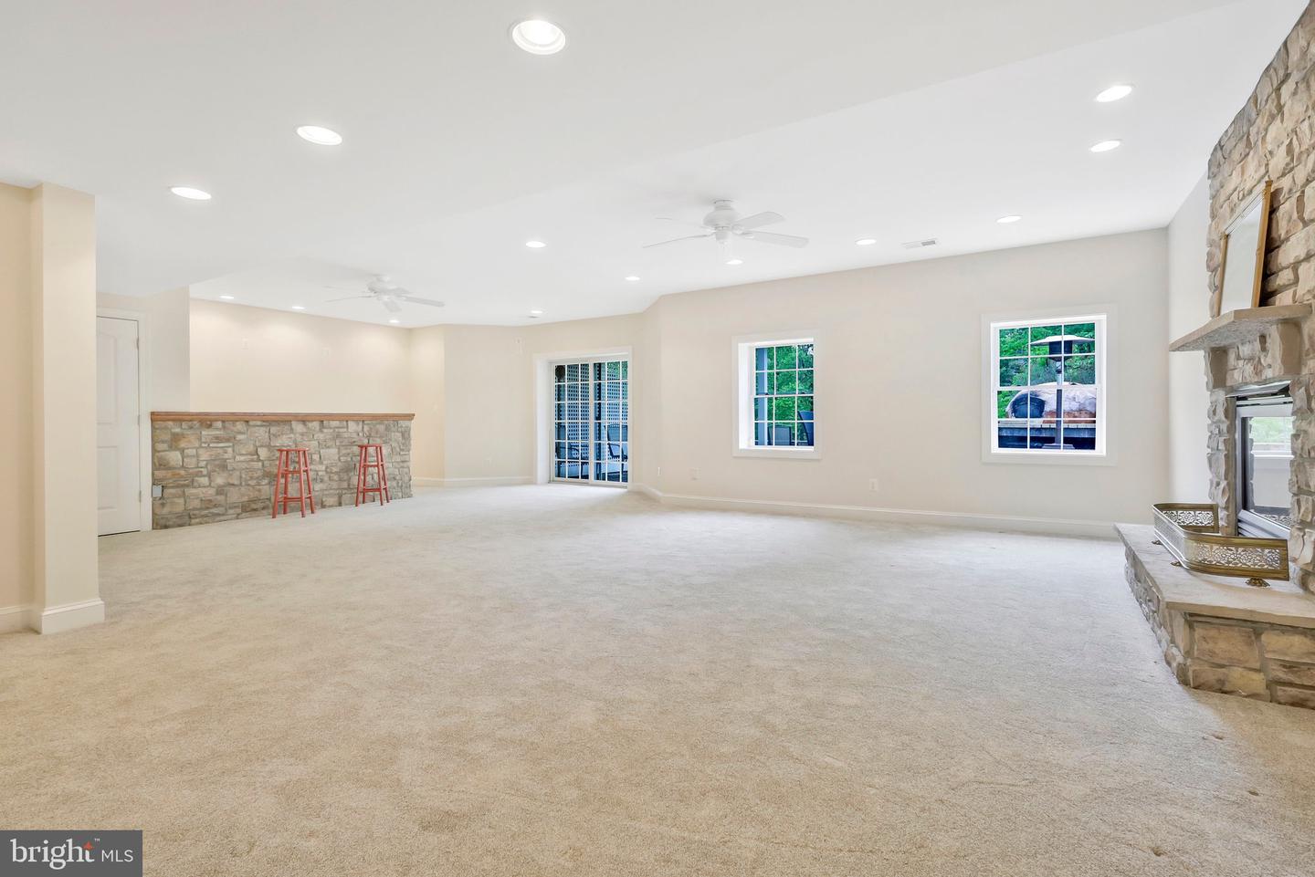 19834 SMITH CIRCLE