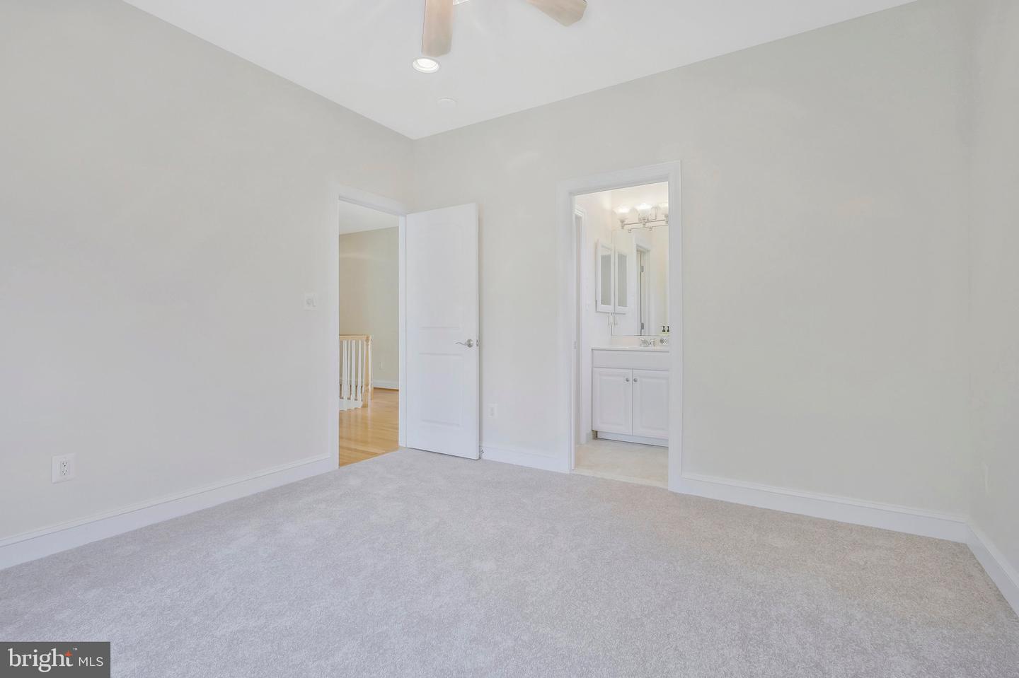 19834 SMITH CIRCLE