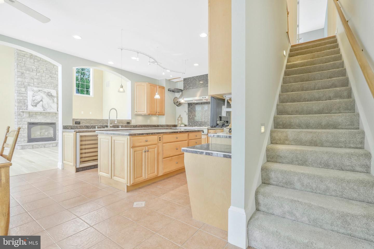 19834 SMITH CIRCLE