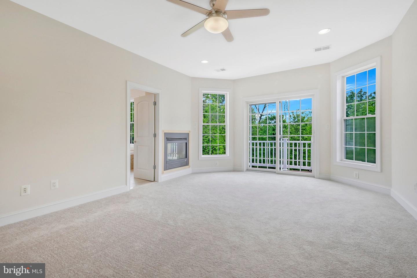 19834 SMITH CIRCLE