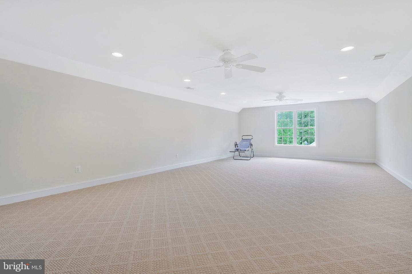 19834 SMITH CIRCLE