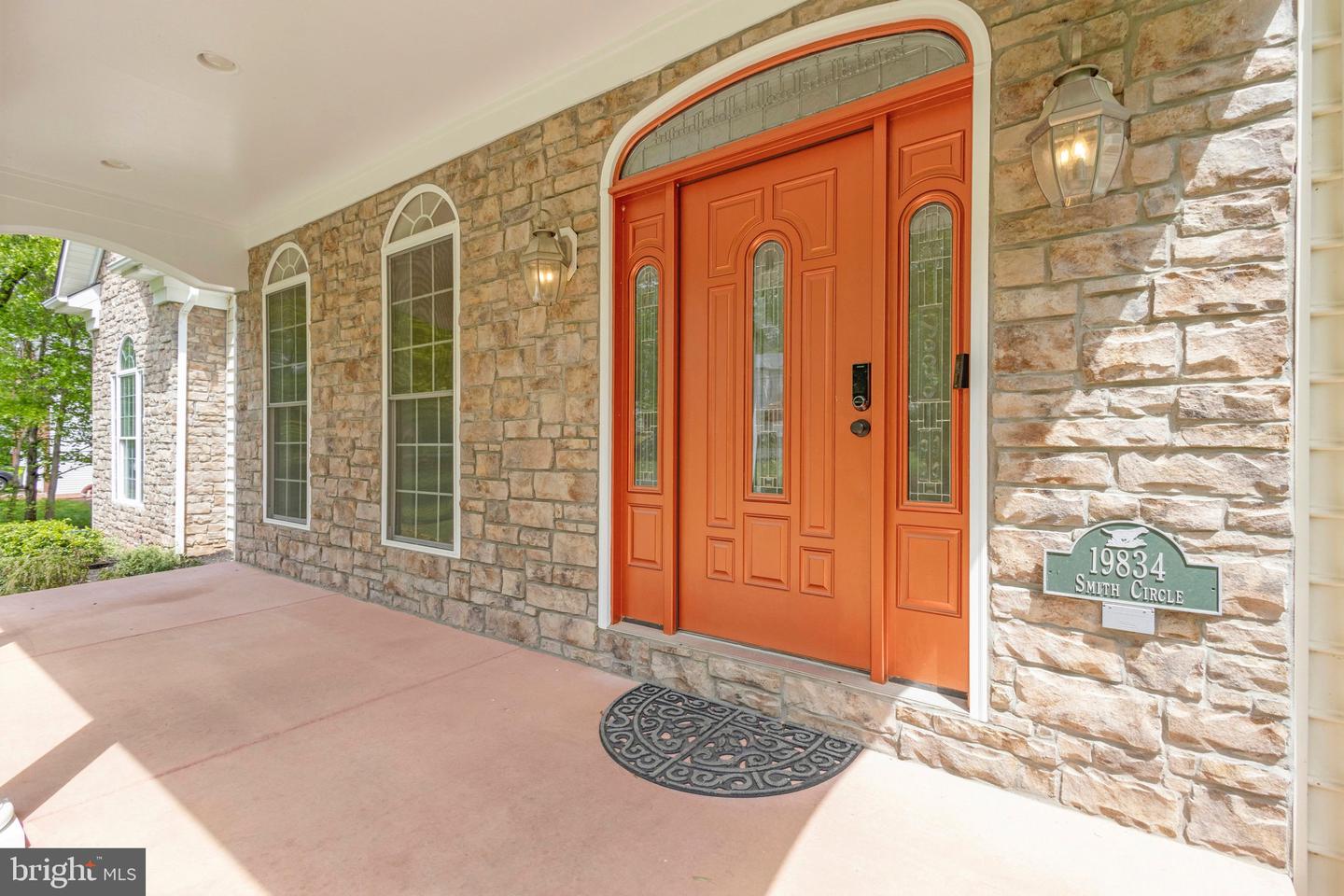 19834 SMITH CIRCLE