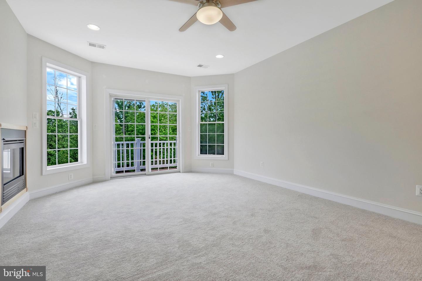 19834 SMITH CIRCLE
