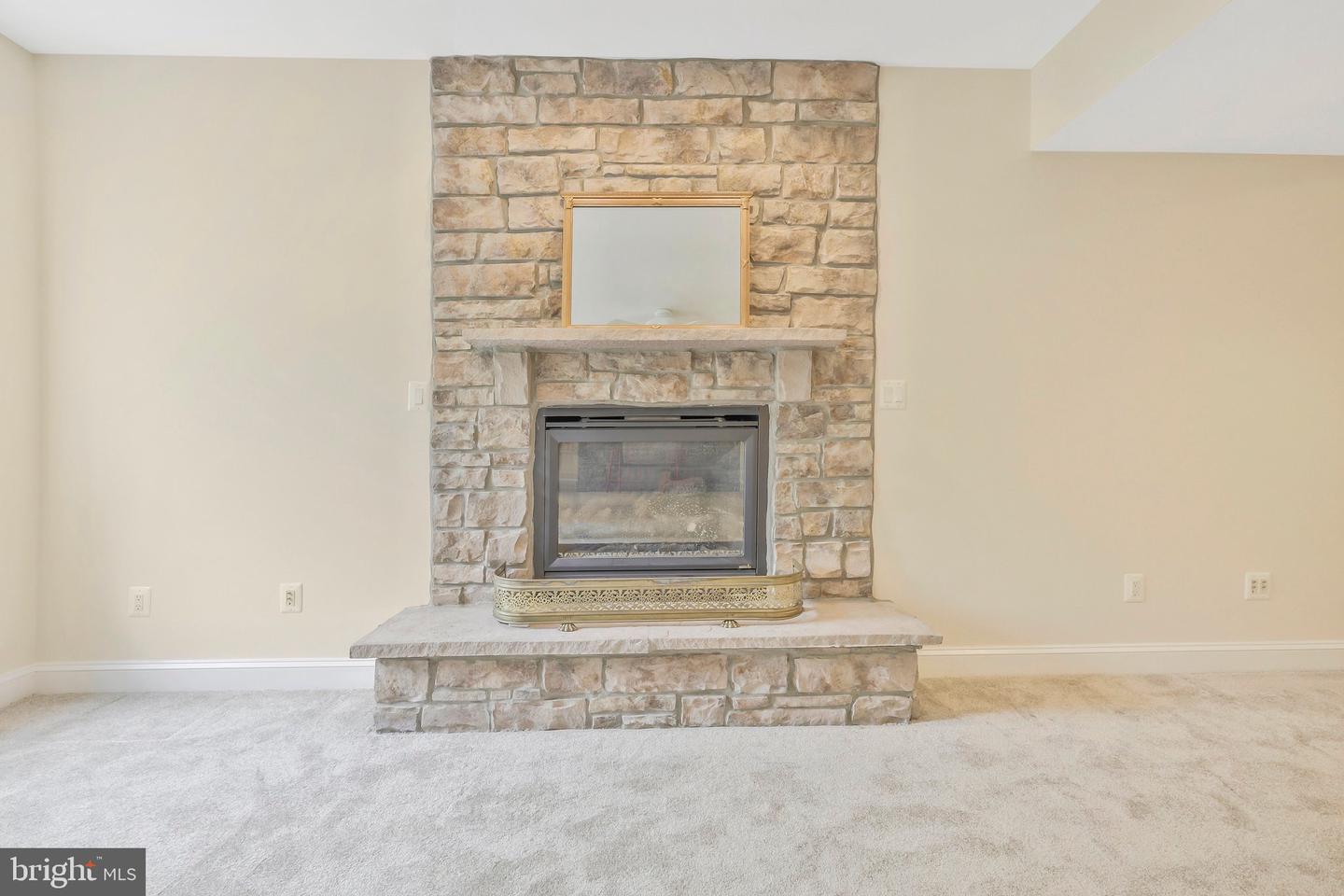 19834 SMITH CIRCLE