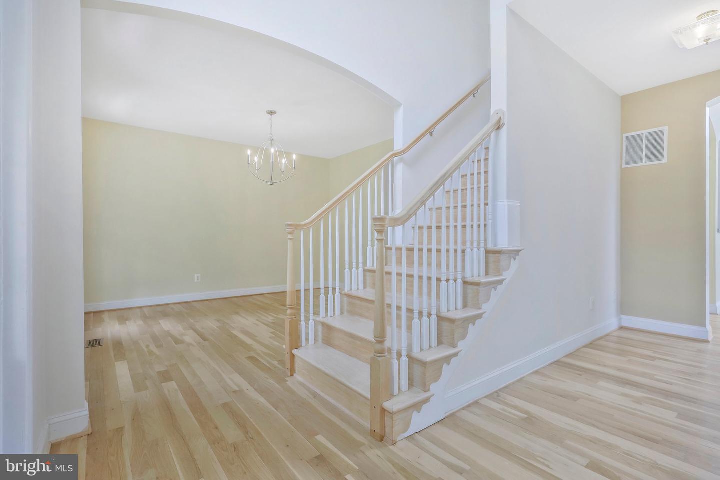 19834 SMITH CIRCLE