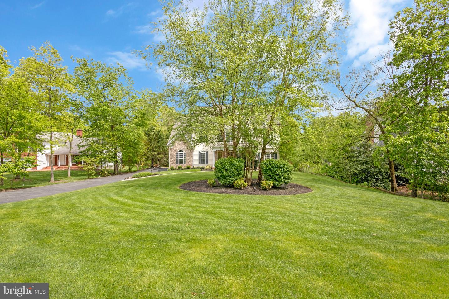 19834 SMITH CIRCLE