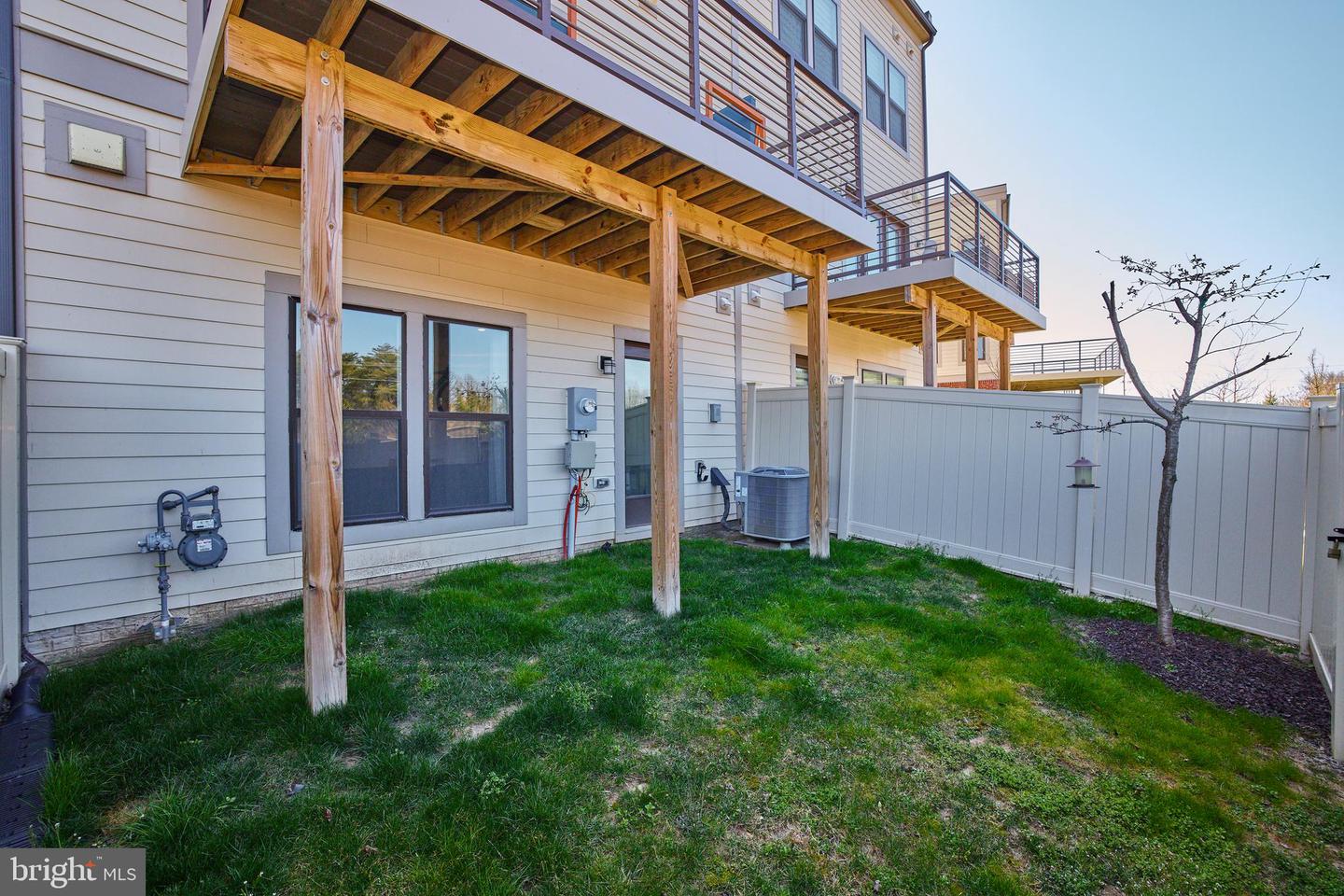 20055 OLD LINE TERRACE