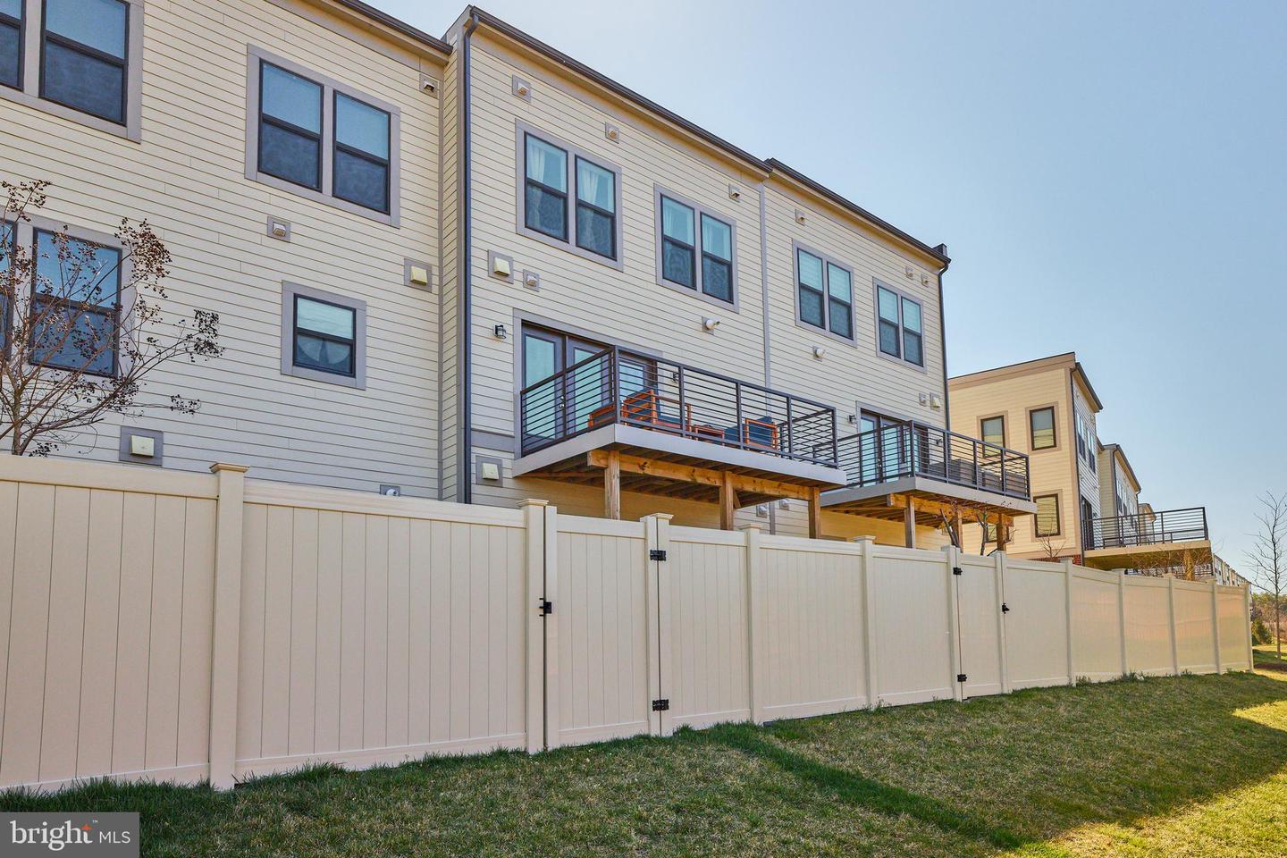 20055 OLD LINE TERRACE