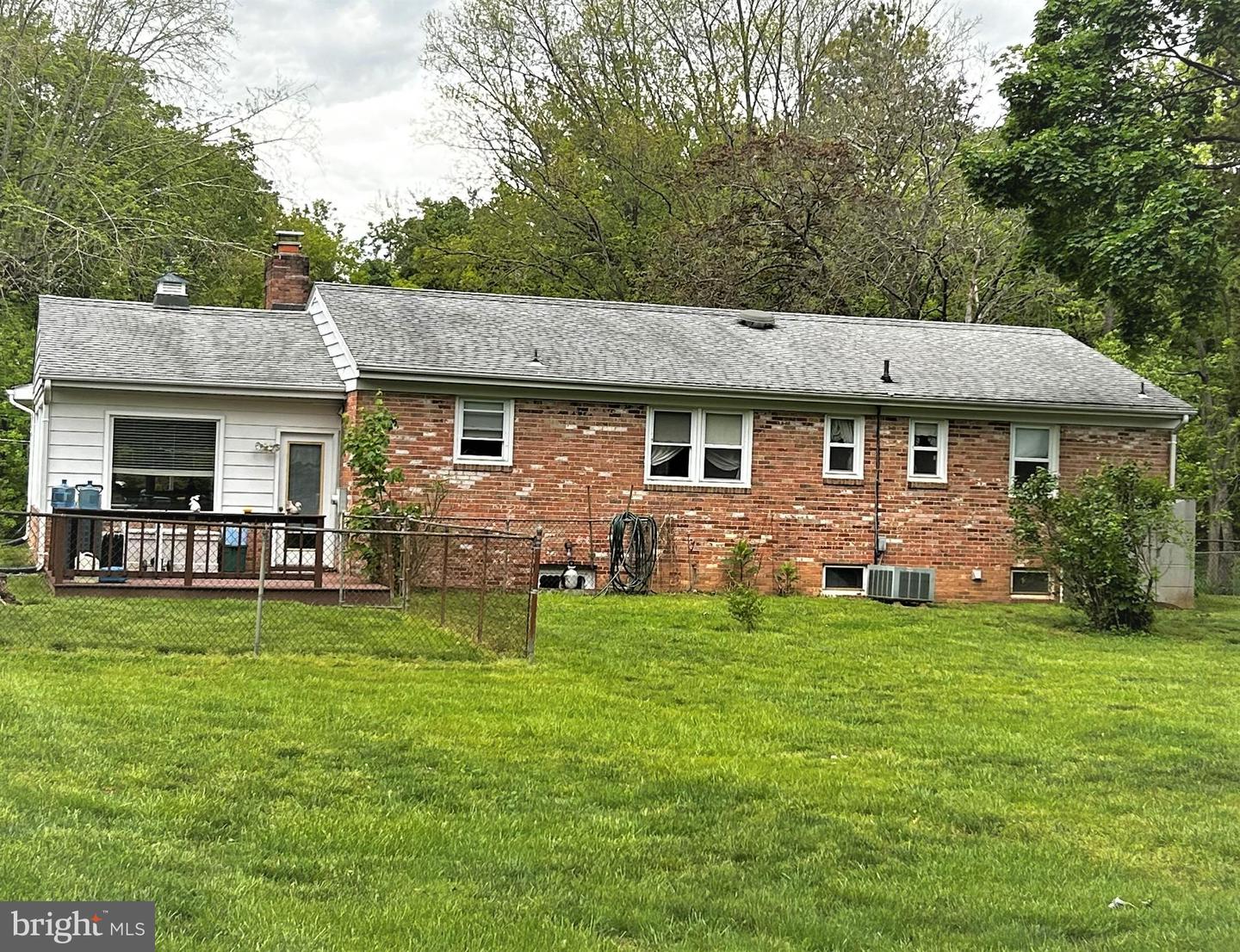 19750 YOUNGS CLIFF ROAD