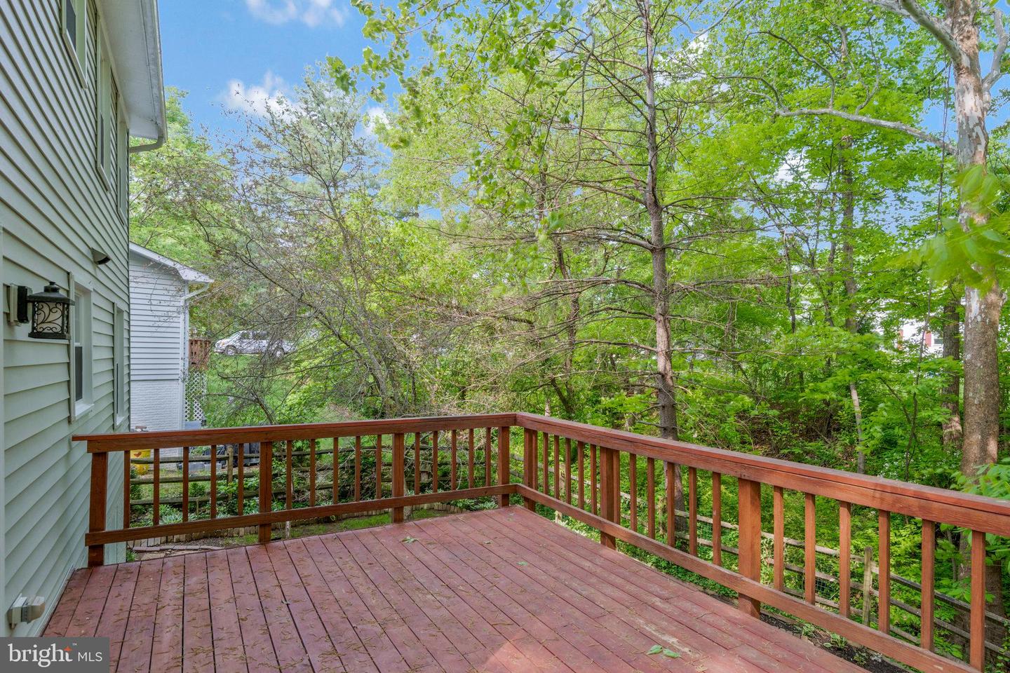 570 ROCKBRIDGE DRIVE SE