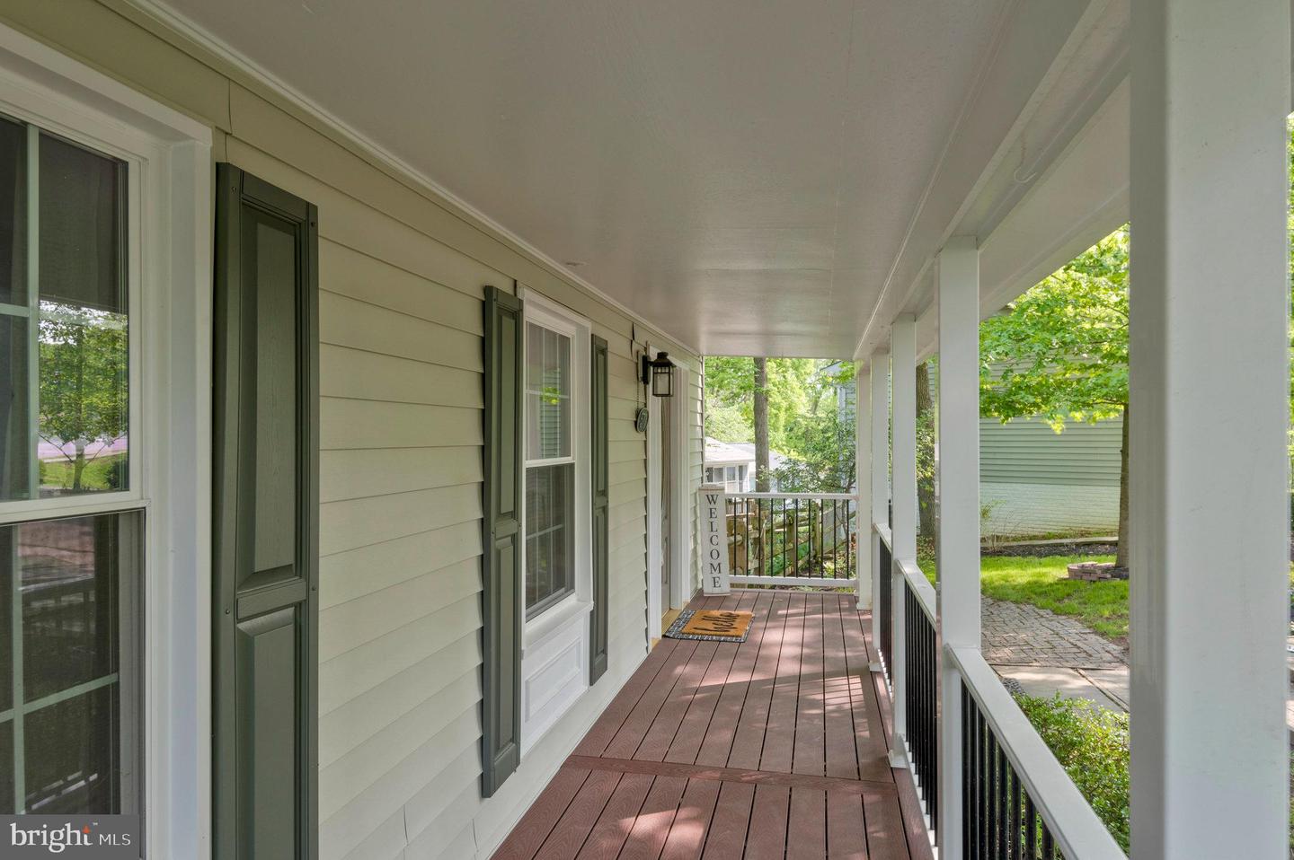570 ROCKBRIDGE DRIVE SE