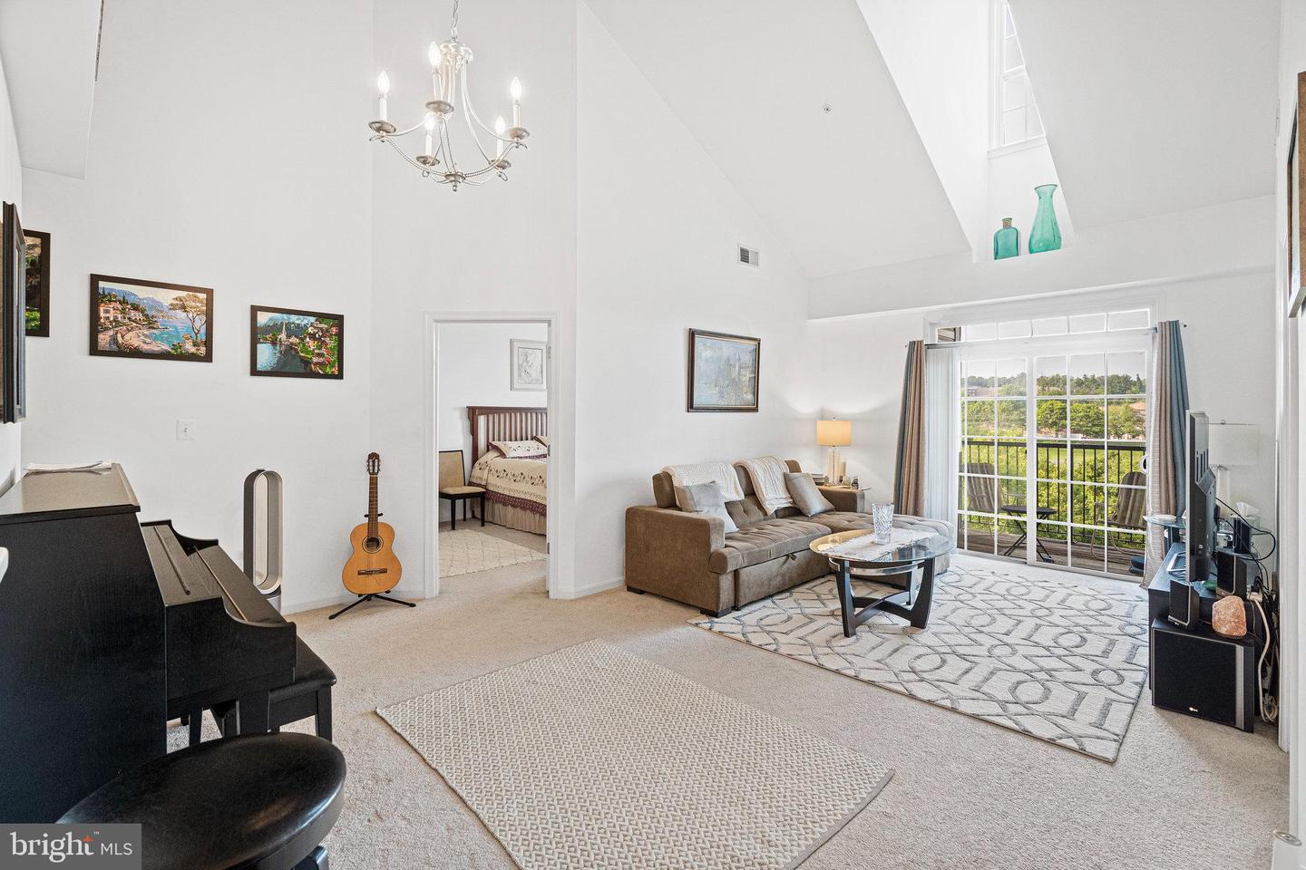 21216 MCFADDEN SQUARE Unit: 408