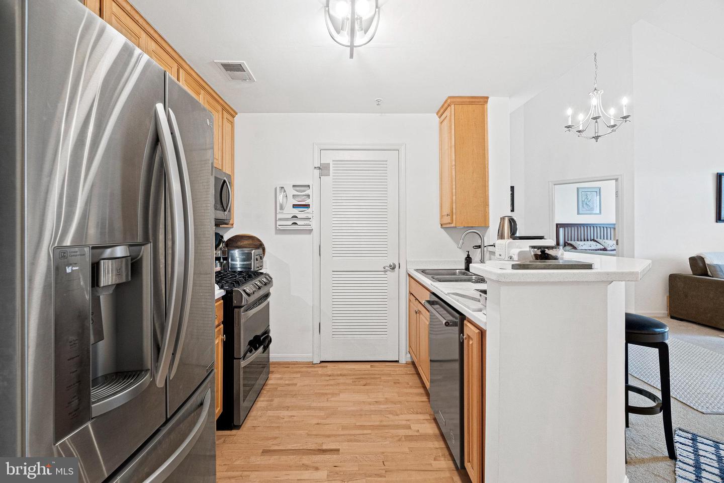 21216 MCFADDEN SQUARE Unit: 408