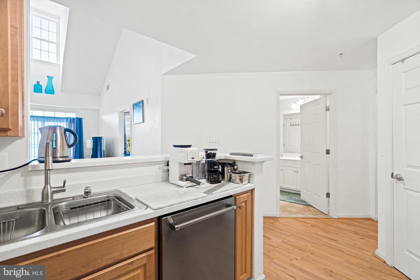 21216 MCFADDEN SQUARE Unit: 408
