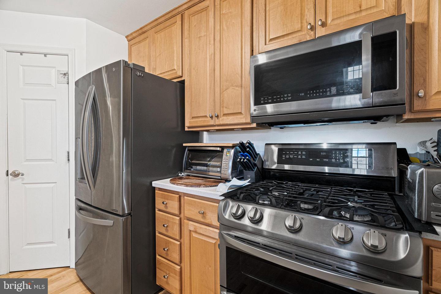 21216 MCFADDEN SQUARE Unit: 408