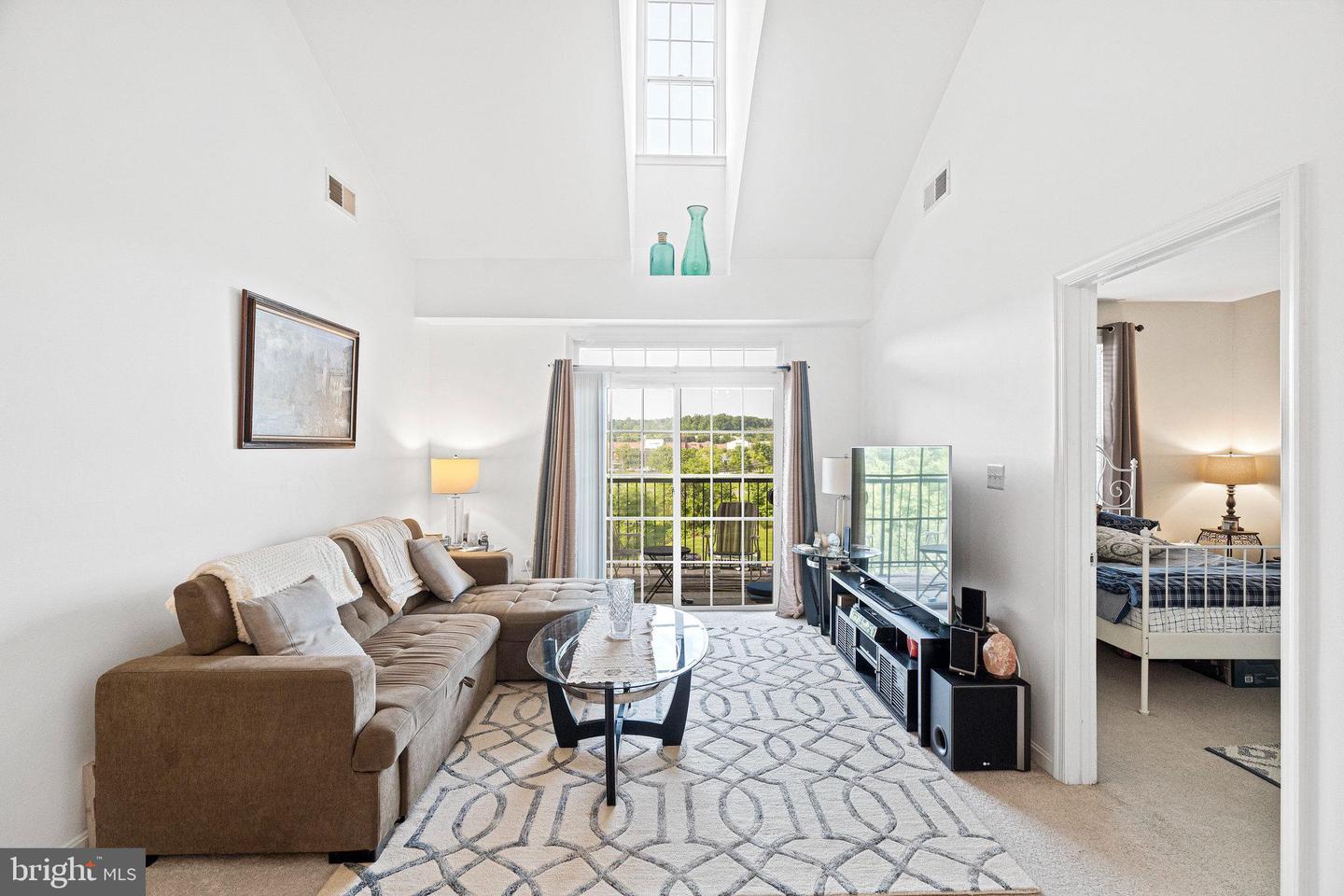 21216 MCFADDEN SQUARE Unit: 408